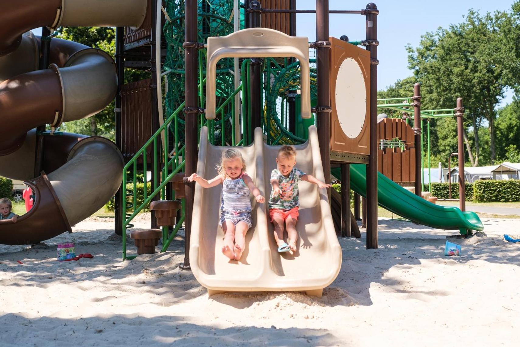 Camping De Pallegarste - Voor Uw Vakantiebestemming! Marienberg Zewnętrze zdjęcie